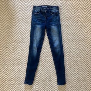 American Eagle Super Stretch women’s jeans